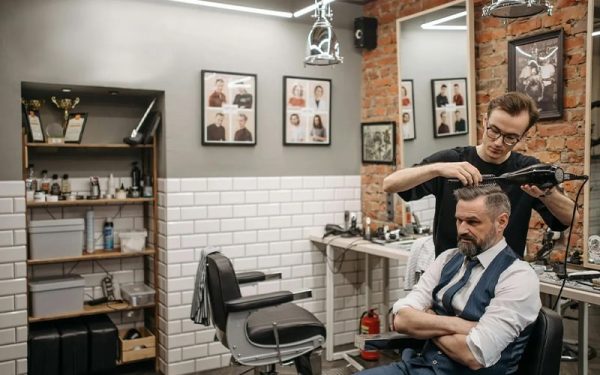 رنگ مناسب برای آرایشگاه مردانه
